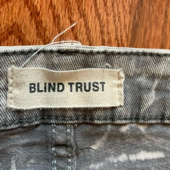 Blind Trust, men’s distressed jeans. - Picture 5 of 7